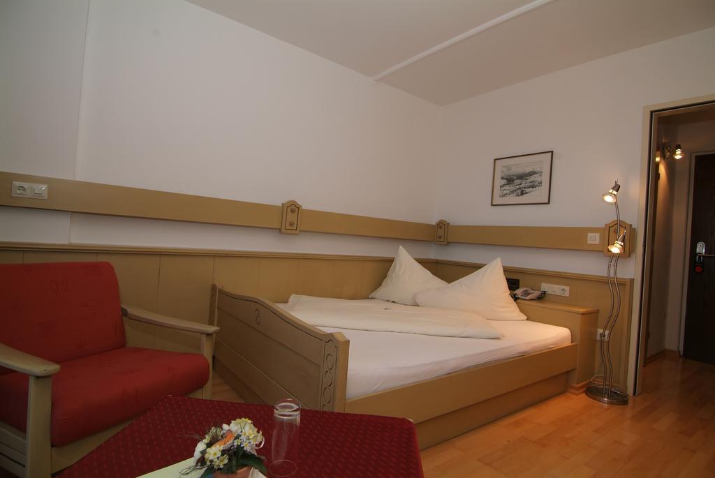 Hotel Loffele Вайсбриах Экстерьер фото